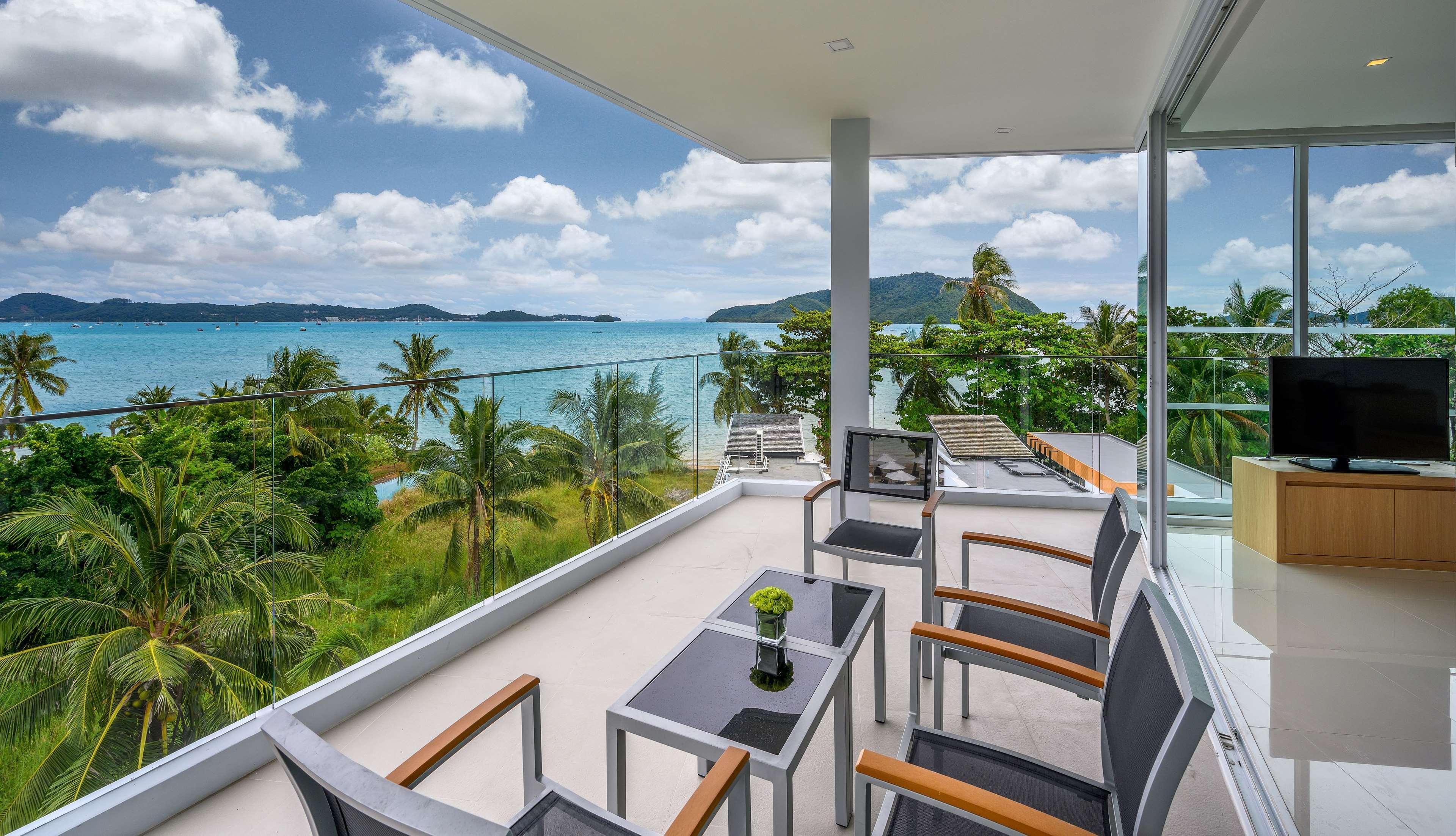 The Beachfront Hotel Phuket Rawai Eksteriør bilde