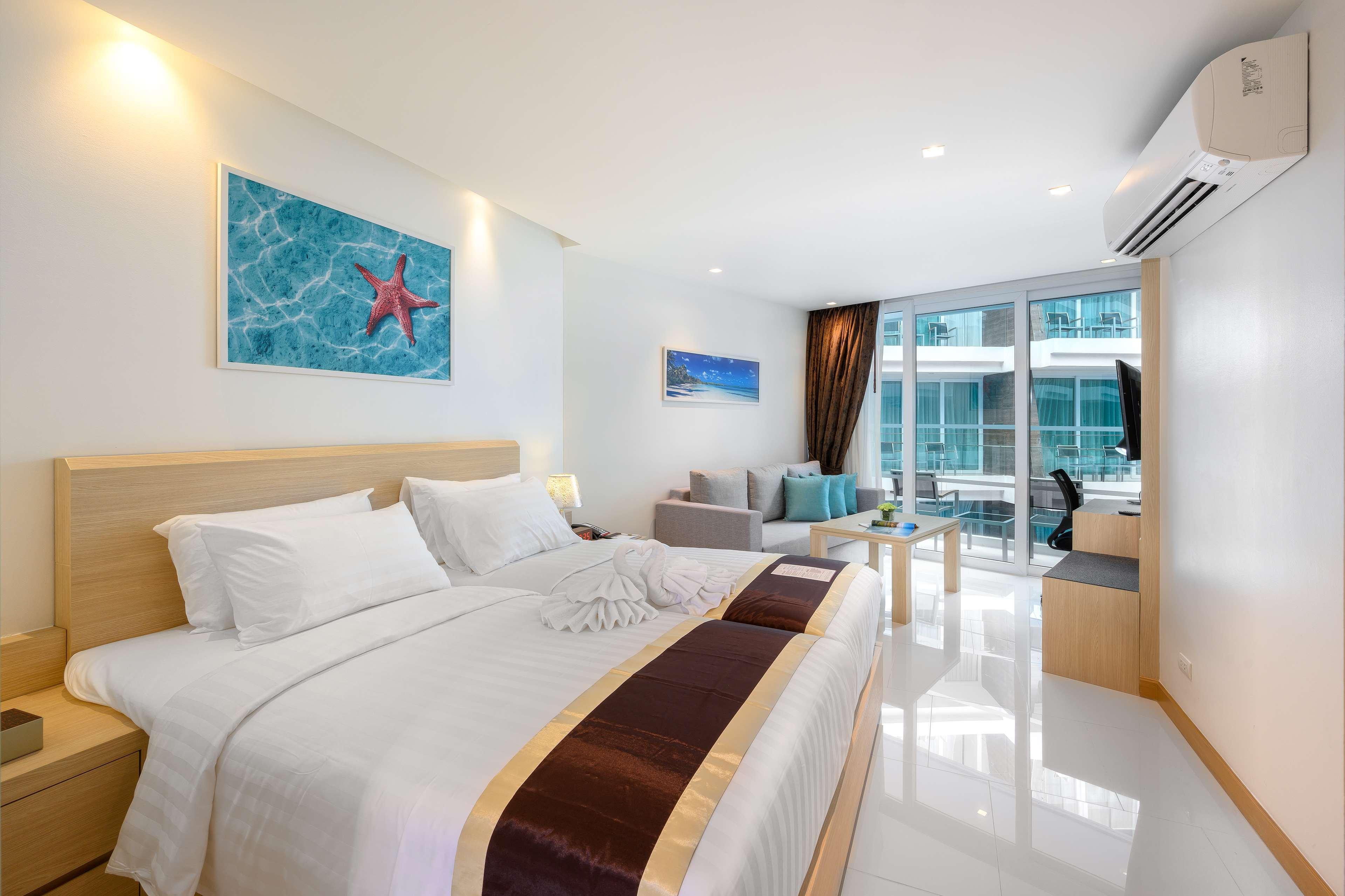 The Beachfront Hotel Phuket Rawai Eksteriør bilde